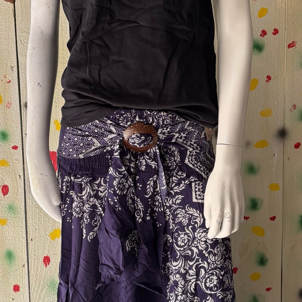 Elegant Purple Strapless Dress - Picture 4 of 4